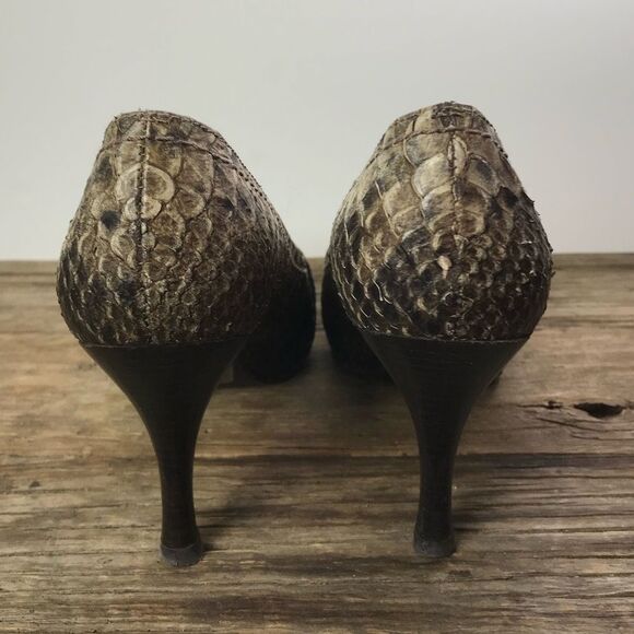 Stuart Weitzman Reptile Snake with Buckle Heels - Picture 2 of 8